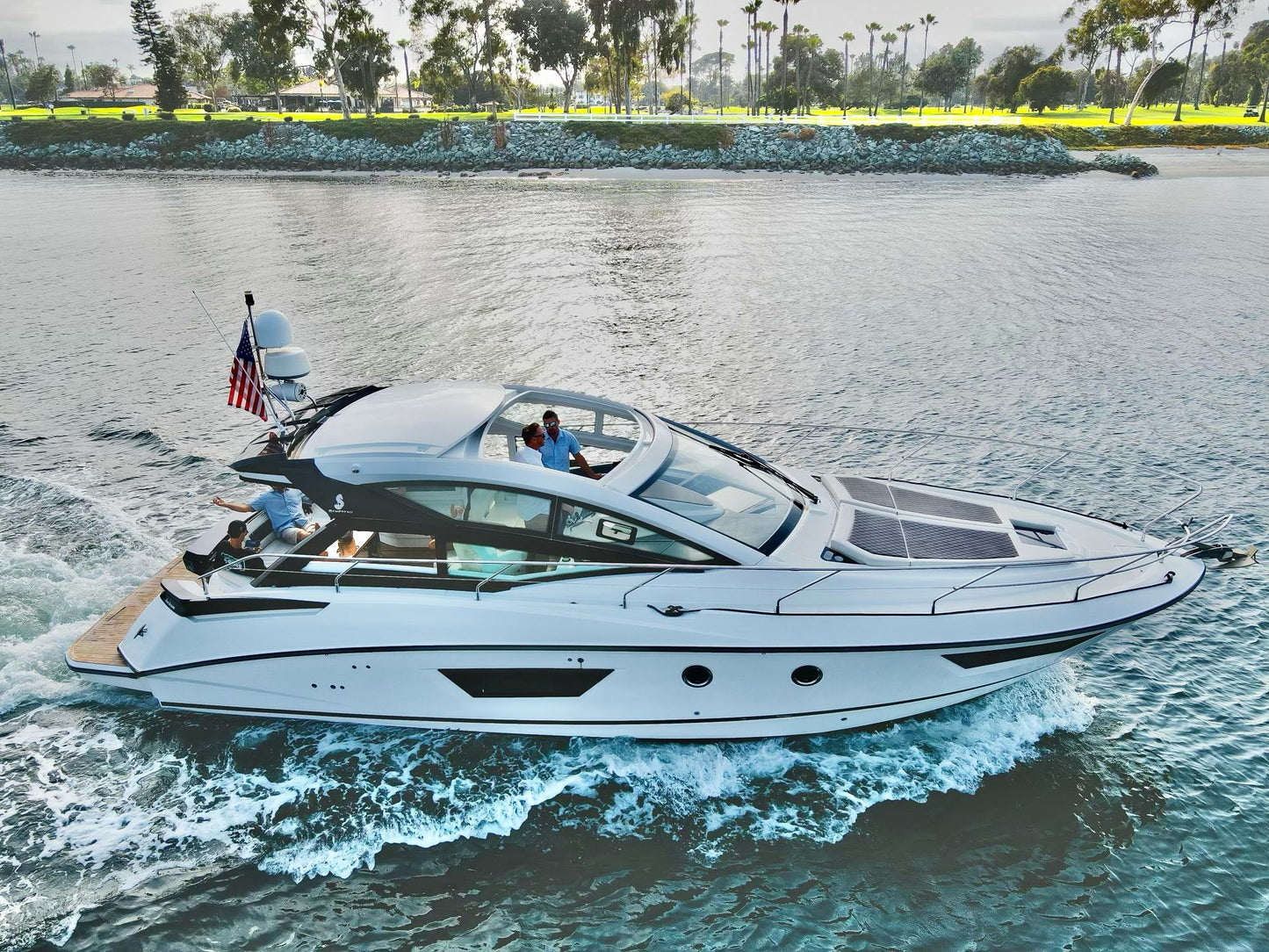 2019 Beneteau Gran Turismo 40